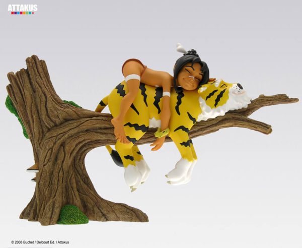 Navis & Houyo op een boom